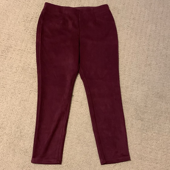 Faux sued legging bundle black/burgandy - Picture 8 of 14